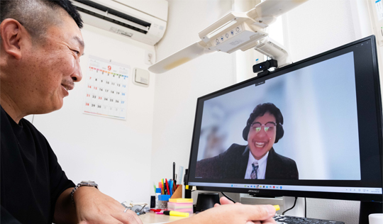 インターンシップの働く様子